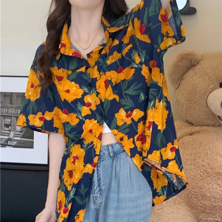maison de LATIR 個性を思い切り楽しめる花柄プリント半袖シャツ ブラウス 前開き カジュアル トレンド おしゃれ 大人 ゆったり オーバーサイズ トップス