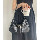 Ada. ベルト バックル デザイン ワンハンドル バッグ バッグ・鞄
