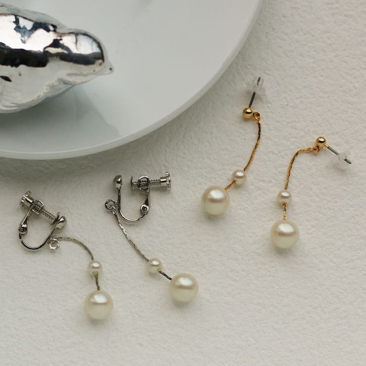 Melody Accessory イヤリング パール ネジバネ式 チタン 純チタン K18GP オフィス 入学式 入園式 卒業式 卒園式 揺れる パール ゴール...