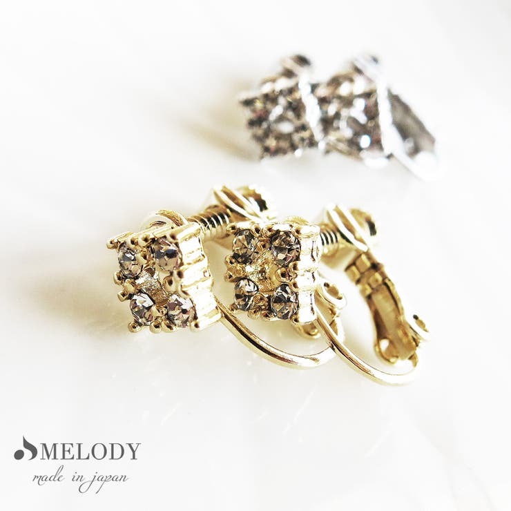 Melody Accessory イヤリング ネジバネ式イヤリング レディース 金属アレルギー対応 K18GP小ぶり小さ目ニッケルフリー 4粒 スクエア結婚式 ...
