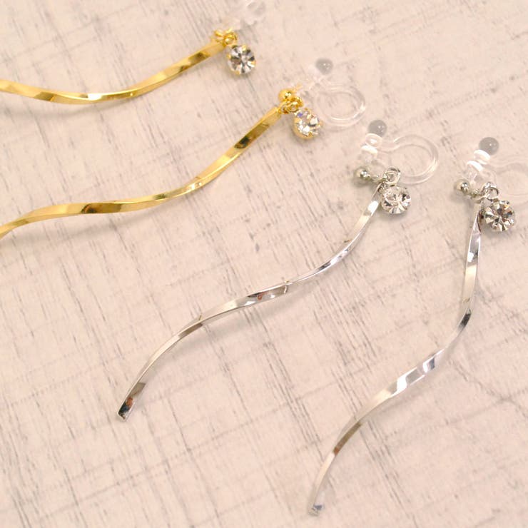 FACION ウェーブラインバー樹脂イヤリング ノンホールピアス シンプル フォーマル 金属アレルギー 人気 ランキング 結婚式 パーティー プレゼント ギフト...