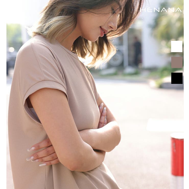 HENANA 『さらに進化～ワッフル冷感スリット神T』サラサラで痩せて見える 冷んやり 冷感素材 ワッフルTシャツ スリット リラックスフレンチスリーブT 半袖 レディース 速乾 トップス 体型カバー [M便 1/3]162635 トップス