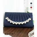 DRESS+ 【結婚式・お呼ばれに使えるパーティーバッグ】パールビジューラディアルサテンプリーツクラッチバッグ バッグ・鞄
