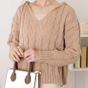 【6/25限定 20%OFFクーポン】レースレディース フード付きケーブル柄コンパクトニットプルオーバー 女性 レディース セーター トップス 秋 冬 編み模様 ウォーミー Vネック パーカー ショート丈 スタイルアップ 単色 ベーシック 着回し カジュ