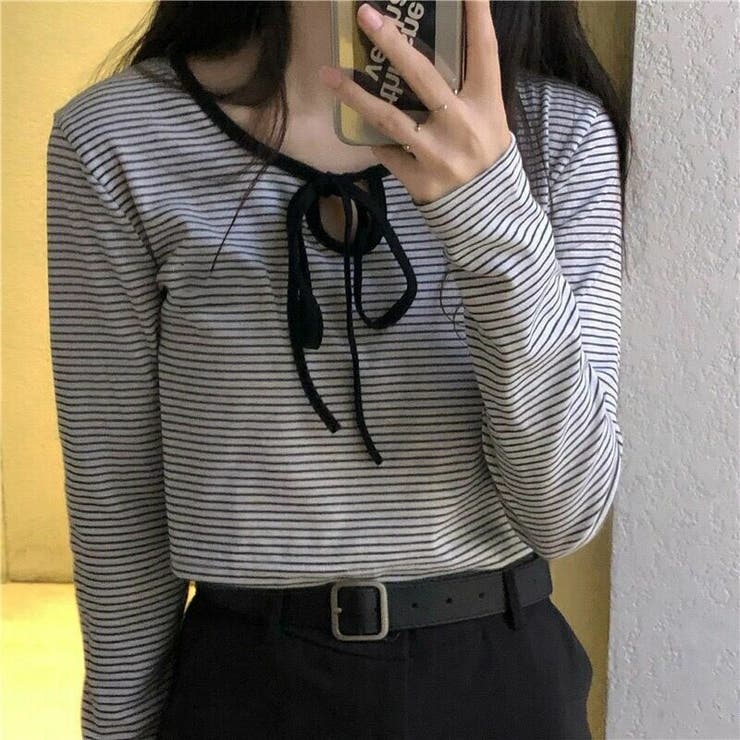 LADY LIKE 【春夏新作】デコルテリボンボーダートップス トップス