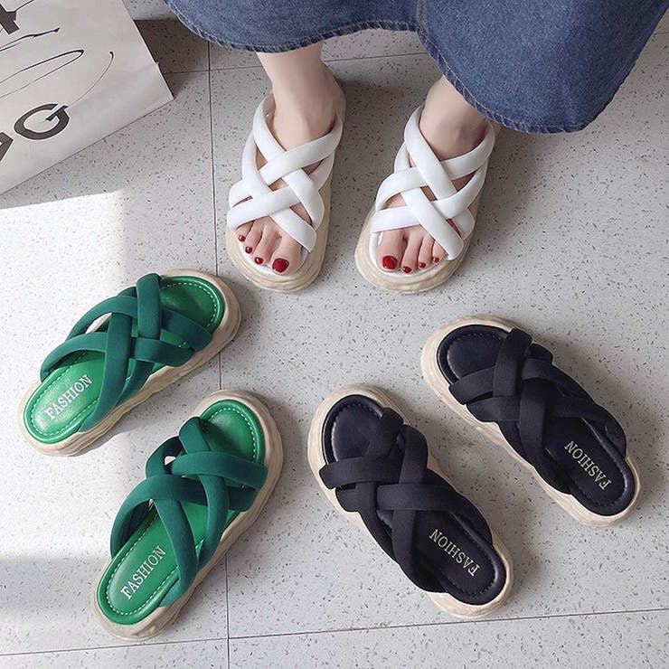 maison de LATIR コーデのアクセントにぴったりな厚底クロスベルトサンダル　スリッパ　クロスサンダル　ボリューム　歩きやすい　カジ..