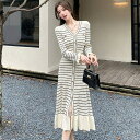 JS FASHION ニットワンピース 全2色 ボーダー柄 バイカラー 裾フリル Vネック ボタン飾り 長袖 黒 Aラインワンピ ロング丈 ロングワンピ ミモレ丈 きれいめ スリム 細見え 普段着 おしゃれ 上品 大人 大人カジュアル かわいい 春 秋