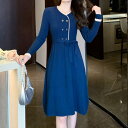 JS FASHION ニットワンピース バイカラー 配色 ボタン飾り リブニット ライン入り 長袖 青 Aラインワンピ フレアワンピ ミディアム丈 膝丈 ひざ きれいめ スリム 細見え 普段使い 普段着 おしゃれ 上品 大人 かわいい 春 秋 冬【ypy
