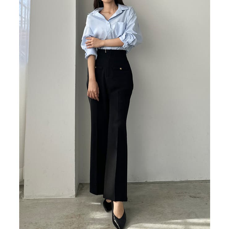 【10％OFFクーポン！12/11(木)1:59まで】Louere Louere　ゴールドボタンフレアパンツ パンツ・ズボン