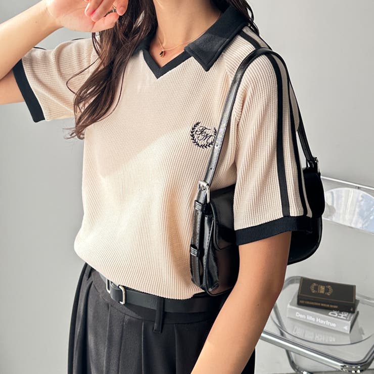 SHOPLISTのGeeRA 【FIRST MOOD】ワッフル刺しゅうポロシャツ トップス｜アングル2