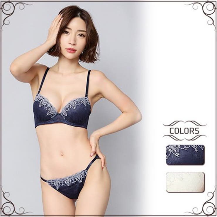 GRAXIA レースを立体的施しに華やかに演出したブラショーツセット(ブラセット) インナー・下着