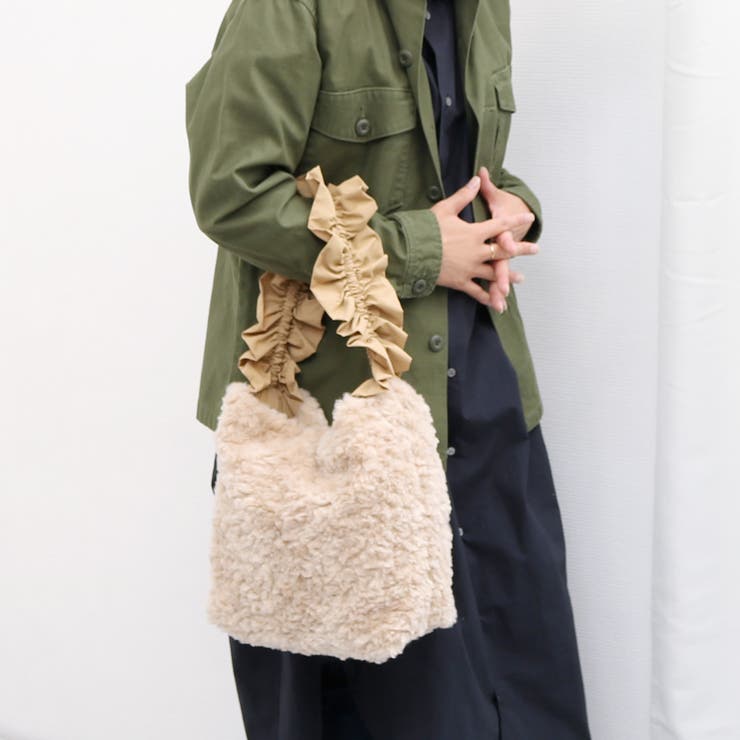 UNBILLION カシュカシュ cachecache / フリルハンドルボアトート バッグ・鞄