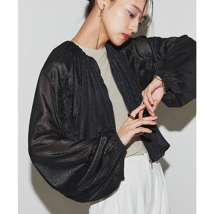 【20％OFFクーポン！2/20(金)限定】Pierrot [ECLAM]レース刺繍バルーンショートブルゾン ブルゾン ショート丈 バルーンシルエット レース刺繍 ファスナー 羽織り クラム ECLAM アウター(コート・ジャケットなど)