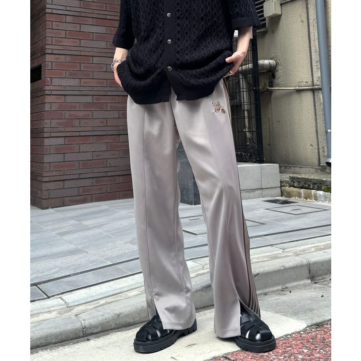 SHIFFON Confirm コンファーム WEB限定 サイドライン ワンポイント刺繍 センタースリット ジャージパンツ ユニセックス おしゃれ かっこいい ブランド パンツ・ズボン