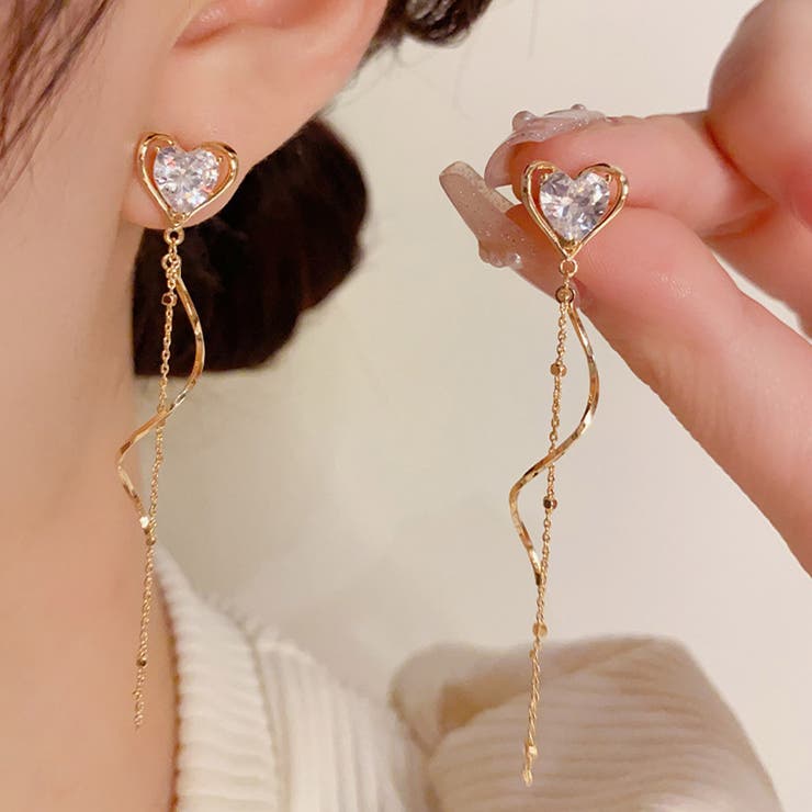 【10％OFFクーポン！11/27(木)1:59まで】maison de LATIR 揺れるたび耳元に彩を添えるピアス ハートモチーフ イヤーアクセサリー アクセサリー おしゃれ 両耳 耳元 洗練 透明感 輝き メタル 上品 華やか かわいい フェミニン