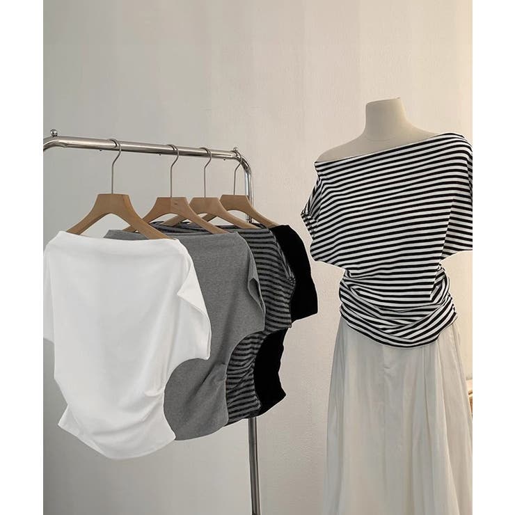 【20％OFFクーポン！11/20(木)限定！】Miniministore オフショルダーカットソー サイドギャザー トップス