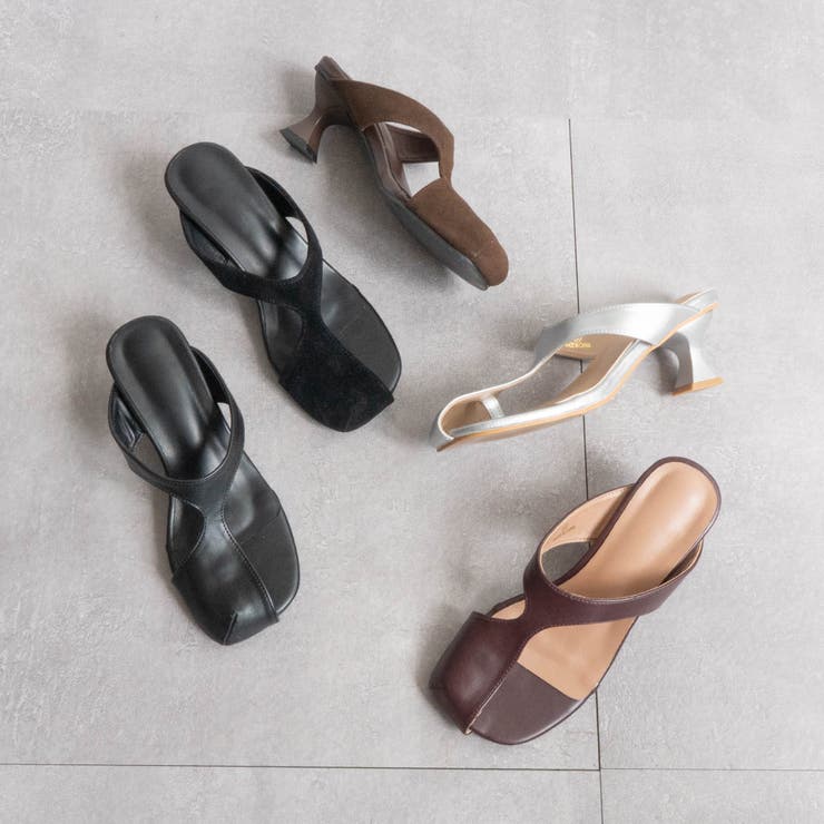 FABBY FABBY. アシンメトリーミュールサンダル シューズ・靴