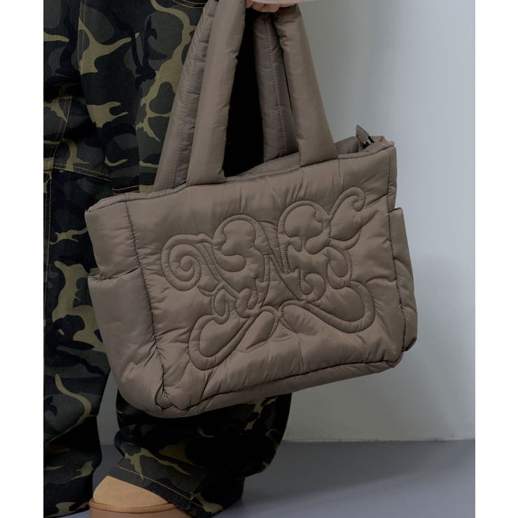 Outfitter lab FANCY CLUB(ファンシークラブ)/CUDDLE PADDED SHOULDER BAG バッグ・鞄