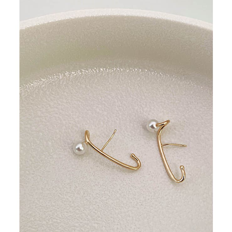 ARGO TOKYO パールイヤカフ風ピアス　26191　イヤカフ　パール付きピアス　ピアス　アクセサリー　シルバーアクセサリー アクセサリー