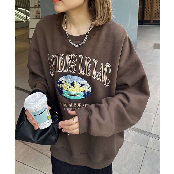 PAL GROUP OUTLET 【Discoat】スーベニアマウンテン刺繍スウェット トップスのサムネイル
