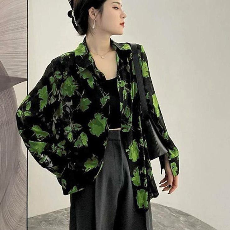 Decorative 柄シャツ 花柄 グリーン 緑 花びら ちょうちょ 蝶 バタフライ シアー シースルー パフスリーブ ブラック 黒 ぼかし 長袖 長袖シャツ オーバーサイズ 衣装 韓国 大きいサイズ 個性的 春服 秋服 冬服 トップス