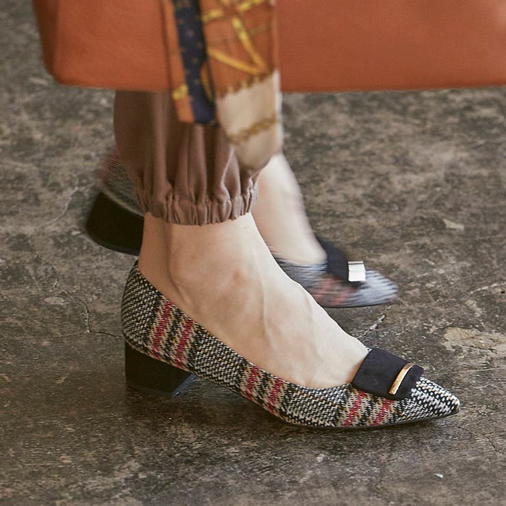 Mode et Jacomo×ing バックルポインテッドトゥパンプス シューズ・靴