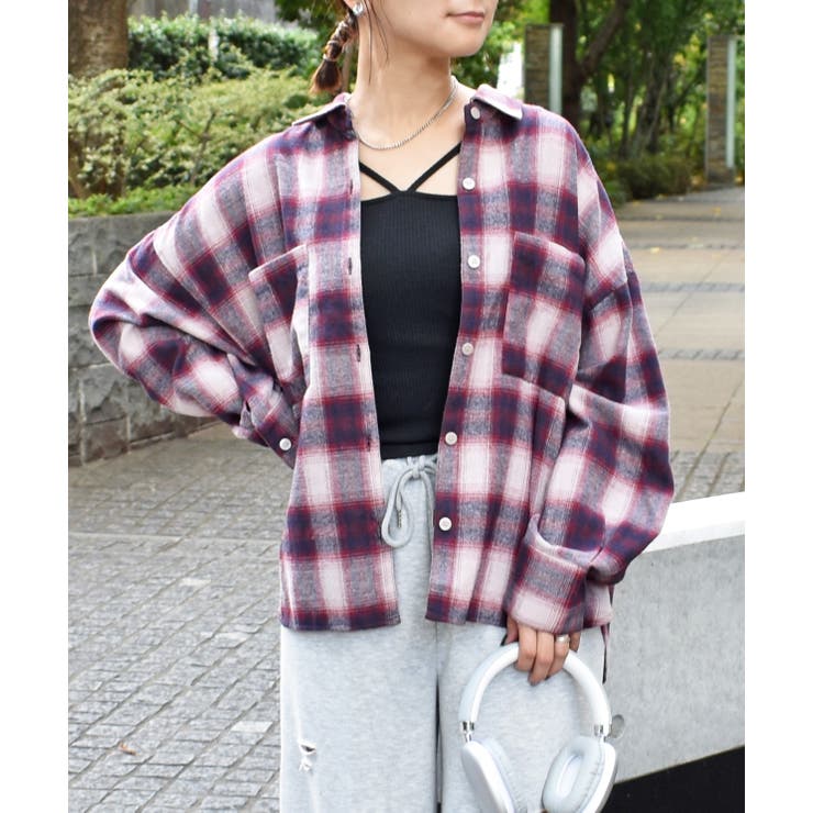 【10％OFFクーポン配布中！10/27(月)9:59まで】FUN チェックビッグシャツ トップスのサムネイル