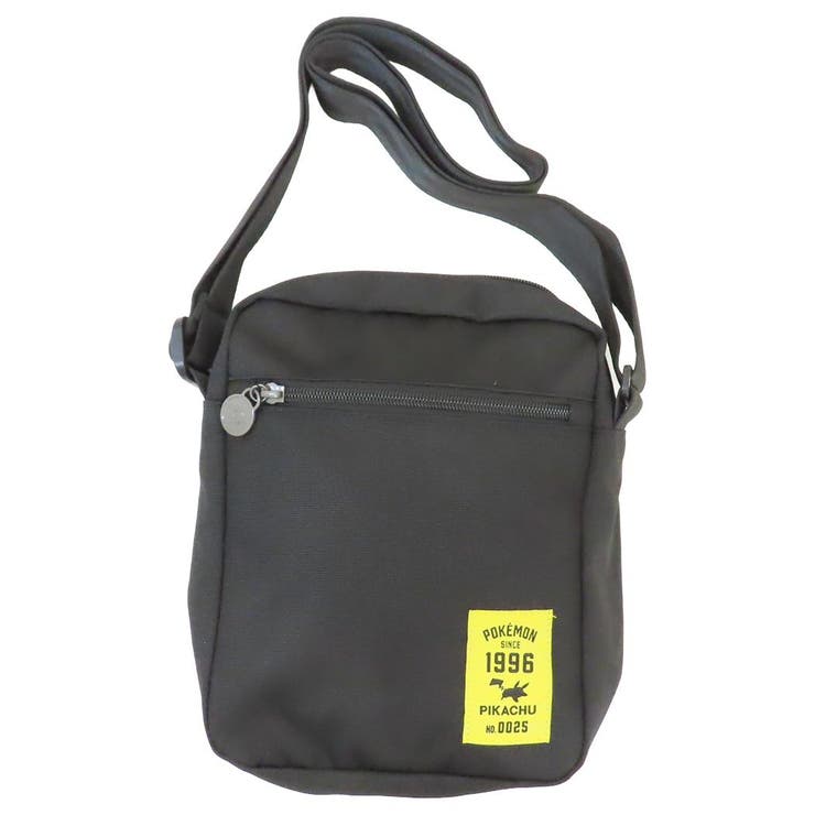 【10％OFFクーポン！2/10(火)1:59まで】cinemacollection ポケットモンスター ショルダーバッグ 縦型ショルダー クロ ピカチュウ ポケモン マルヨシ カジュアルショルダー キャラクター グッズ バッグ・鞄