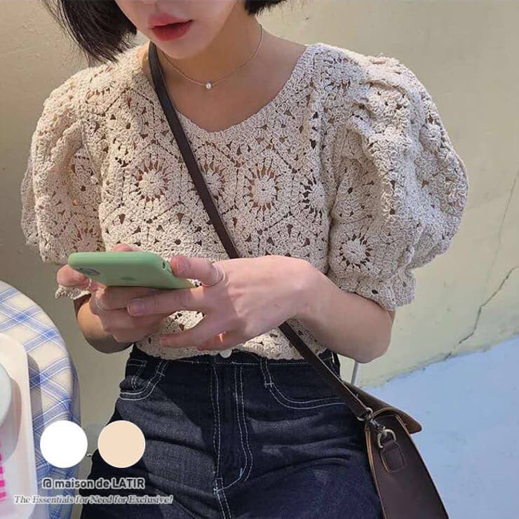 maison de LATIR ふんわりと広がるパフスリーブ袖が特徴的なかぎ編みプルオーバー 花柄レース フラワーレース クロシェ編み 半袖 きれいめ オフィス 透け感 韓国ファッション 冬 セクシー 冬服 韓国 量産型 ホーム オフィス トップス
