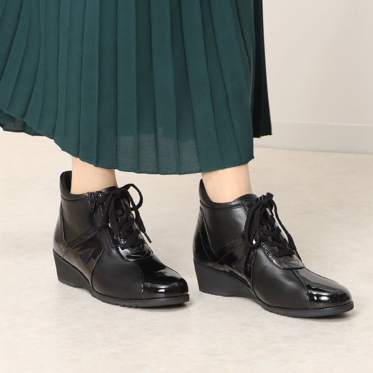 【20％OFFクーポン！2/20(金)限定】Mode et Jacomo×ing 【3E】レースアップウエッジヒールスニーカー シューズ・靴