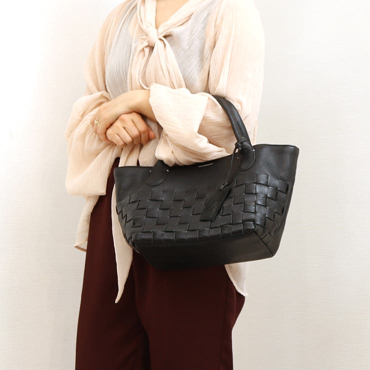 【10％OFFクーポン！11/27(木)1:59まで】UNBILLION アトランタ ATLANTA / 牛革メッシュ手提げトート バッグ・鞄