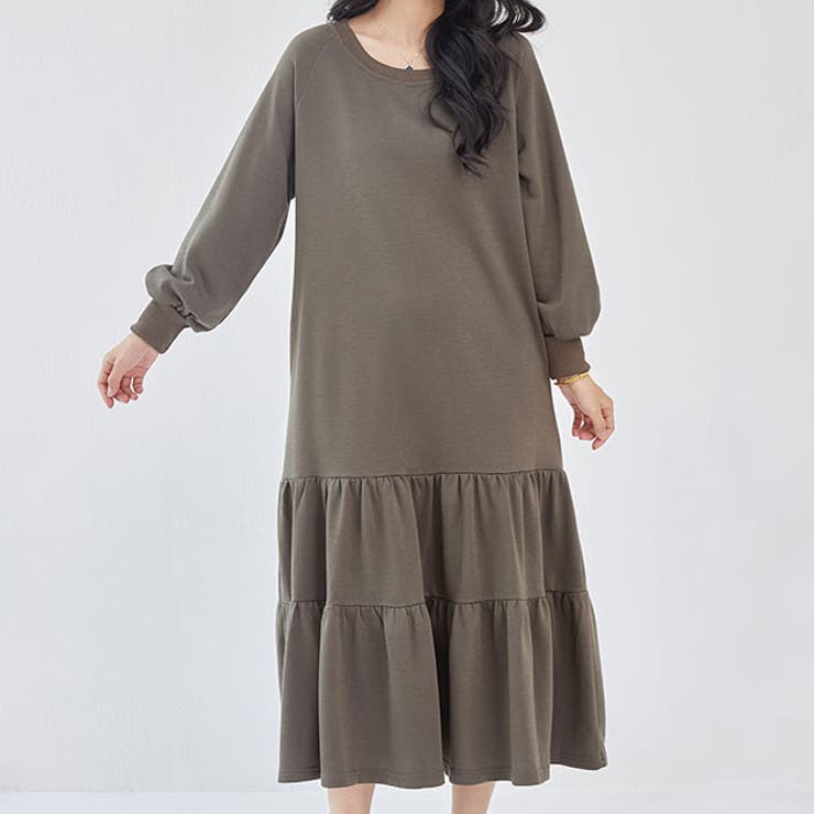 【10％OFFクーポン！11/27(木)1:59まで】レースレディース ラウンドネック ティアード 長袖 スウェット ワンピース 女性 レディース トップス スカート オーインワン トレーナー カットソー 長袖 単色 無地 ロング マキシ丈 カジュアル