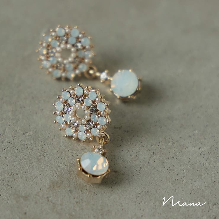 Fashion Letter niana ニアナ ストーンビジューピアス 両耳 アクセサリー 石 シンプル 小さめ ブルー グリーン ゴールド レディース ジュエリー 普段使い フォーマル パーティー 結婚式 セレモニー 入学式 卒業式 成人式 謝恩会