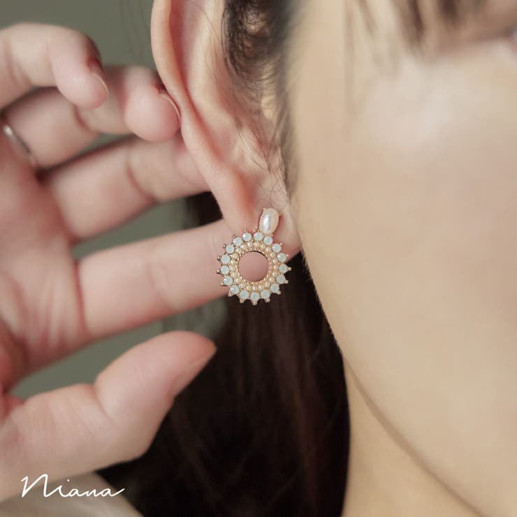 Fashion Letter niana ニアナ ストーンビジューパールピアス 両耳 アクセサリー 石 シンプル 小さめ ブルー グリーン ゴールド レディース ジュエリー 普段使い フォーマル パーティー 結婚式 セレモニー アクセサリー