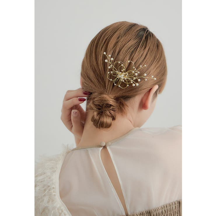 Fashion Letter niana ニアナ パールフラワーコーム ヘアアクセサリー ヘアピン かんざし 水引き シルバー ゴールド ホワイト 花 パーティー オケージョン 結婚式 セレモニー 入学式 卒業式 成人式 謝恩会 ヘアアクセサリー shoplistselect-10412736 SHOPLIST サンプル画像3