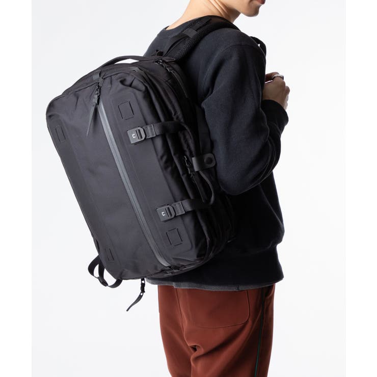 【10％OFFクーポン！3/26(木)1:59まで】U-STREAM ブラックエンバー BLACK EMBER 130001 バックパック FORGE 30 メンズ バッグ フォージ リュックサック 7224005 Backpack バッグ・鞄