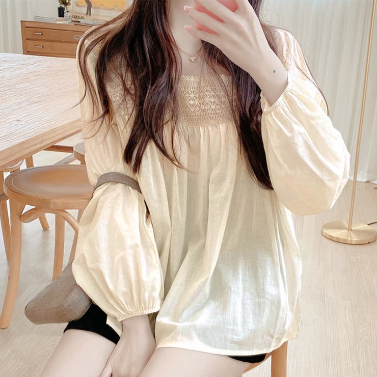 teddyshop シャツ トップス 韓国ファッション レディース 秋服 秋 春 おしゃれ かわいい ゆったり シャツ 長袖 大人 可愛い シンプル 無地 レース ギャザー フレア 薄手 着回し お出掛け デート トップス