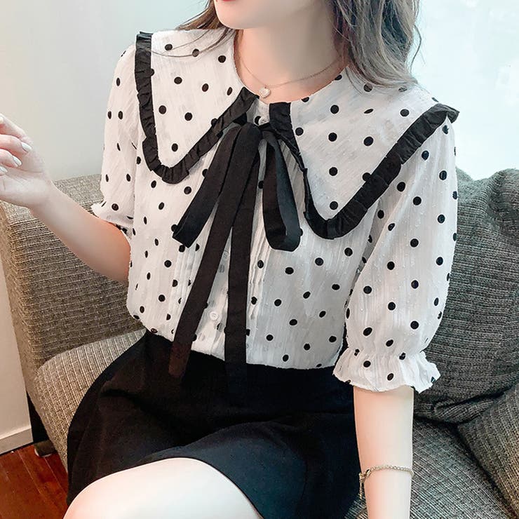 【10％OFFクーポン！3/26(木)1:59まで】アクセサリーショップPIENA ブラウス レディース 春夏 5分袖 丸首 大きめボウタイ 大きめ襟 袖フリル ポリエステル ドット柄 配色切替 大人可愛い 白 トップス
