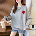 【8/11まで5%OFFクーポン】アクセサリーショップPIENA トレーナー レディース 秋冬 長袖 ロング丈 丸首 ドロショル 大きめ スウェット ポリエステル ハート エンボス加工 可愛い 黒 トップス