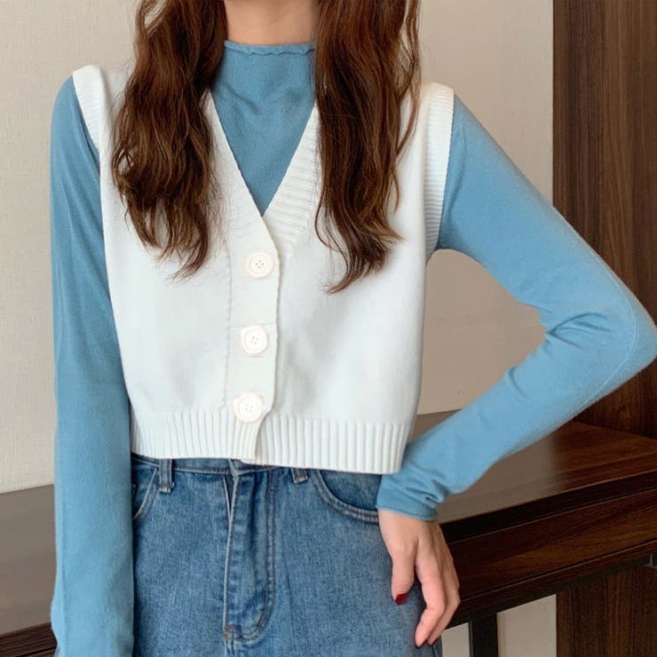 アクセサリーショップPIENA ニットベスト レディース 春秋冬 前開き Vネック 大きめボタン 袖なし ショート丈 ポリエステル 無地 白 アウター(コート・ジャケットなど)