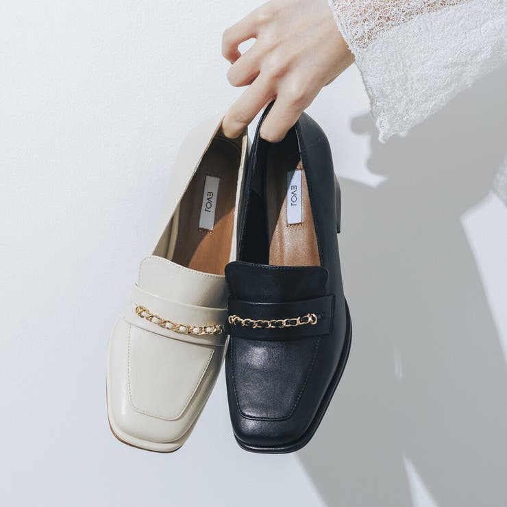 【10％OFFクーポン！2/10(火)1:59まで】EVOL 【美脚効果・クッション入り】スクエア6.5cmチェーンローファー シューズ・靴