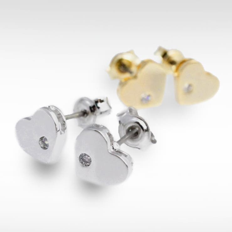 【10％OFFクーポン！11/27(木)1:59まで】アクセサリーショップPIENA メタリックなハート型の枠に小さなジルコニアをセットしたチタンポストのピアス シルバー ゴールド 低アレルギーのチタンポストを使用 アクセサリー