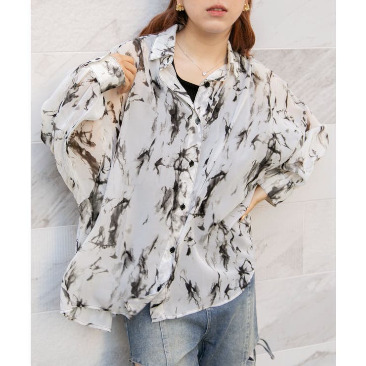 【10％OFFクーポン！7/26(日)1:59まで】GORGE 《シアー・インナー付き》チョウ柄シャツ／モードカジュアル／春夏／全2色 トップス