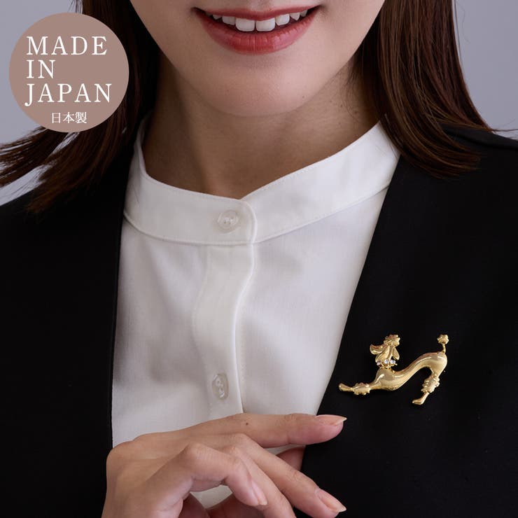 Melody　Accessory ブローチ 日本製 K18GP プードル 犬 いぬ 母の日 敬老の日 ...