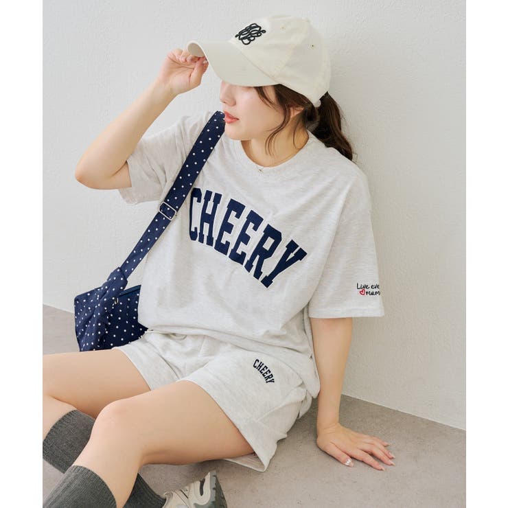 NICE CLAUP / OLIVE des OLIVE　OUTLET 【セットアイテム】BIGロゴTシャツ+ショートパンツ ワンピース・ドレス