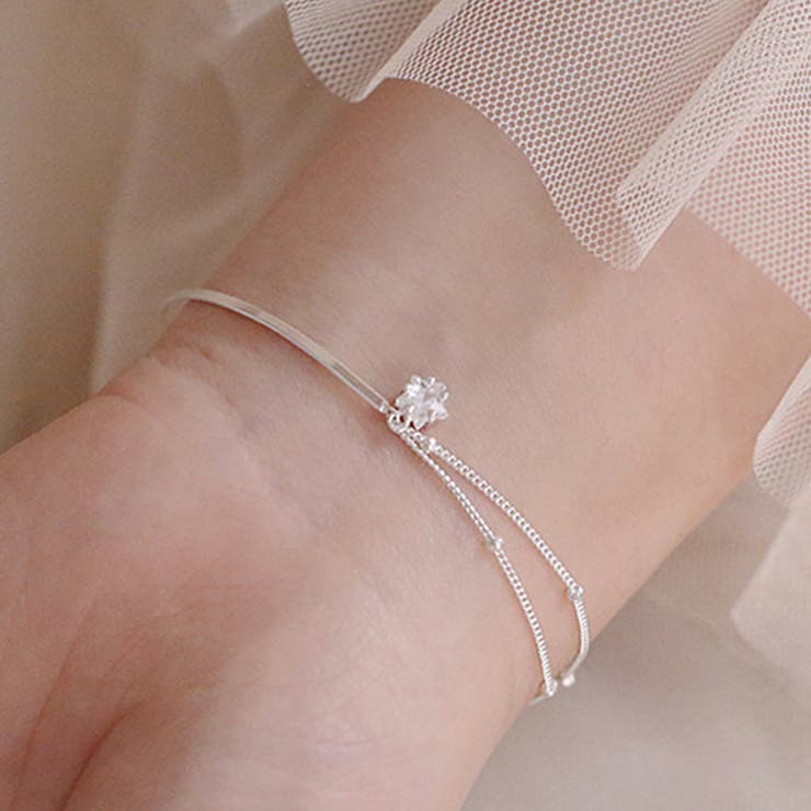 【10％OFFクーポン！8/11(火)1:59まで】DIAMOND HEARTS 五角星モチーフ2連チェーンブレスレット アクセサリーの商品画像 2