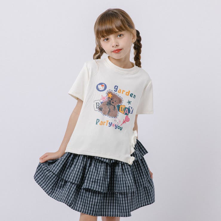 URBAN CHERRY サイドスリットプリントTシャツ＋チェックティアードスカート トップス