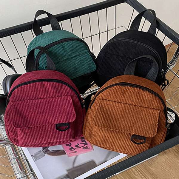 【11日23時まで2,609円】送料無料 韓国ファッション オルチャン ミニリュック レディース 小さめ バックパック おしゃれ デイパック コンパクト リュック女子可愛い 軽量小さいカバン 4色 ミニバッグ