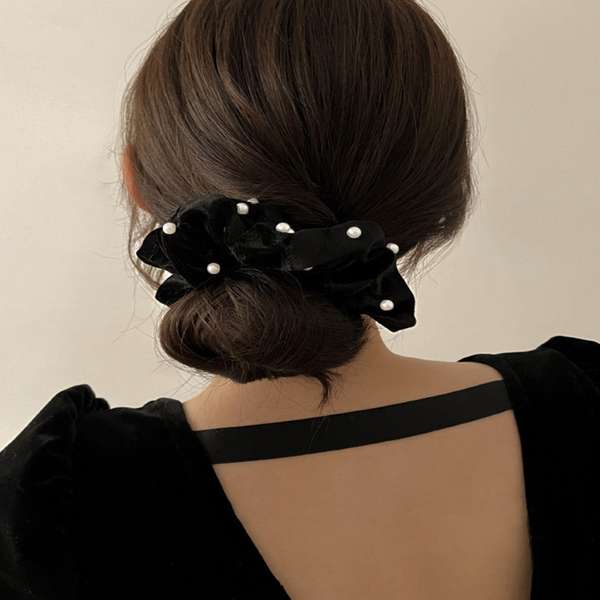 【11日23時まで1,650円】送料無料 レディース ヘアアレンジ フェイクパール 髪飾り オルチャン 大人可愛い 小物 雑貨 上品 新作 人気 誕生日プレゼント 簡単髪留めおしゃれ ヘアアクセサリー 韓国ファッション