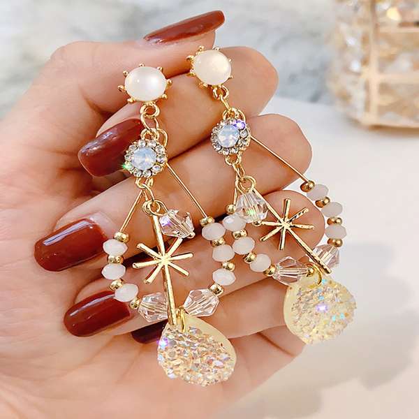 送料無料 韓国風ゆらゆらピアスレディース 大人可愛いピアスおしゃれ エスニックピアスきれいめ エキゾチックピアス アクセサリー清楚 大きめピアス個性的 ボヘミアン風ピアス プチプラアクセ春夏